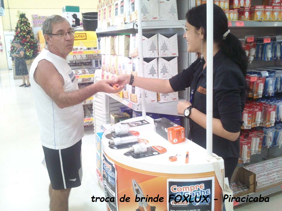 Ação Fox Lux troca de brinde (2).jpg